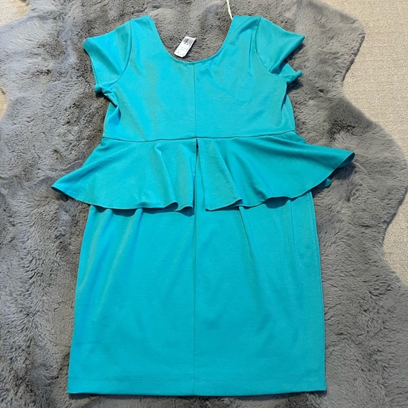 Turquoise body con dress with peplum middle - Picture 13 of 16